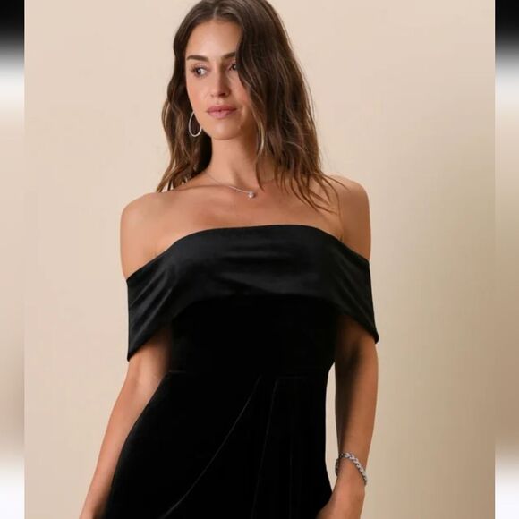 NWT Lulu's I'm Enchanted Black Velvet Off-the-Shoulder Maxi Dress Size XL - Picture 3 of 14